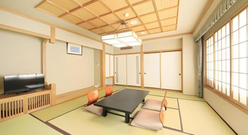 Kamisuwa Station Hotel Exterior photo